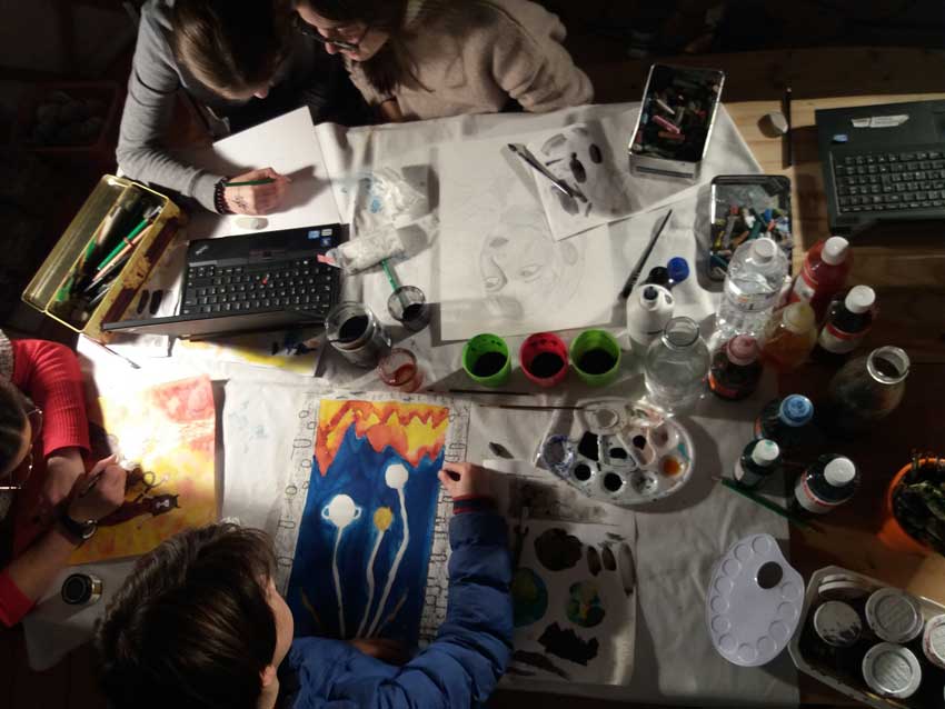 Activités artistiques pour une pédagogie alternative au collège Montessori